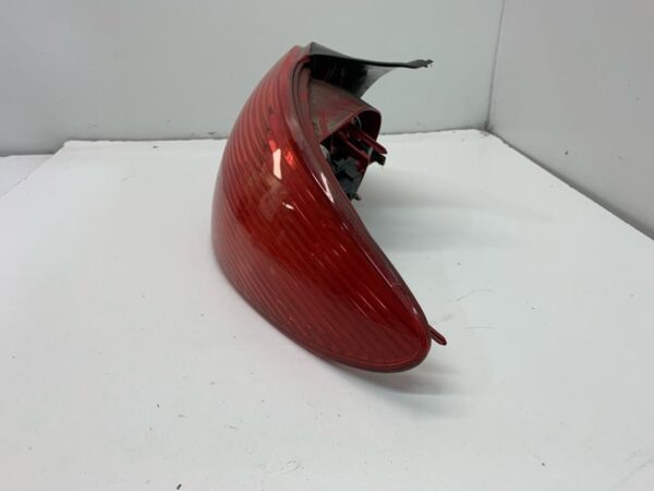 PILOTO TRASERO DERECHO PEUGEOT 206 BERLINA