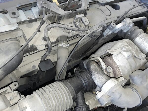 RADIADOR AGUA FORD FIESTA