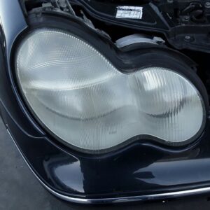 FARO DERECHO MERCEDES CLASE C  BERLINA