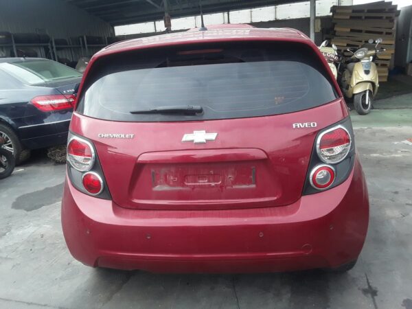 PORTON TRASERO CHEVROLET AVEO BERLINA HATCHBACK