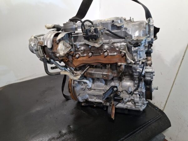 MOTOR COMPLETO TOYOTA AVENSIS BERLINA