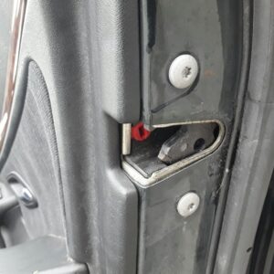 CERRADURA PUERTA TRASERA DERECHA  BMW SERIE 5 BERLINA
