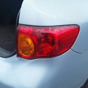 PILOTO TRASERO DERECHO TOYOTA COROLLA