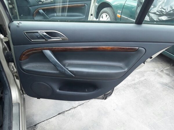 ELEVALUNAS TRASERO DERECHO SKODA SUPERB