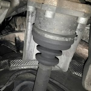 TRANSMISION DELANTERA DERECHA SKODA SUPERB