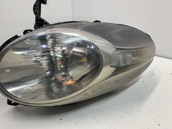 FARO IZQUIERDO NISSAN MICRA