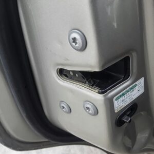 CERRADURA PUERTA TRASERA IZQUIERDA  TOYOTA RAV 4