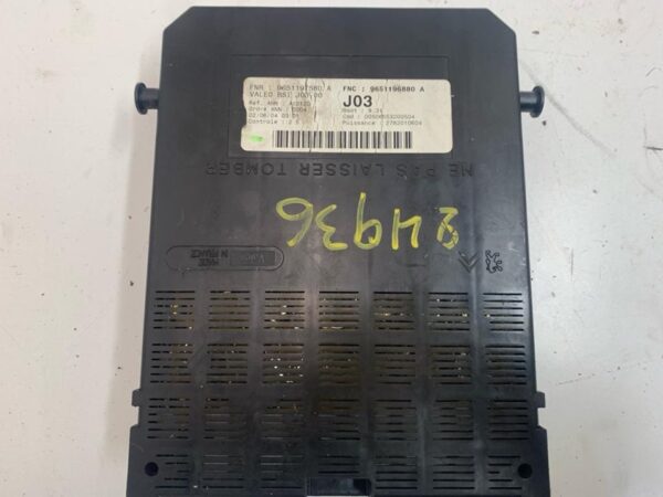 CAJA RELES / FUSIBLES PEUGEOT 307 BREAK / SW