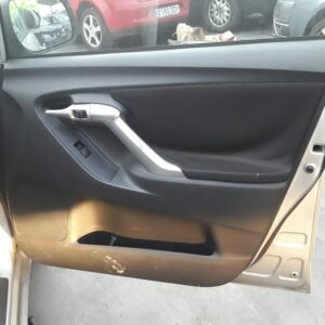 ELEVALUNAS DELANTERO DERECHO TOYOTA VERSO