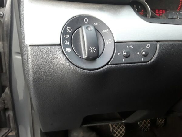 MANDO LUCES AUDI A4 BERLINA