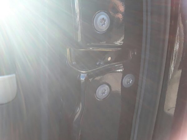 CERRADURA PUERTA DELANTERA DERECHA TOYOTA COROLLA VERSO