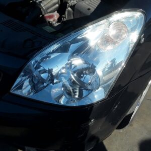 FARO IZQUIERDO TOYOTA COROLLA VERSO