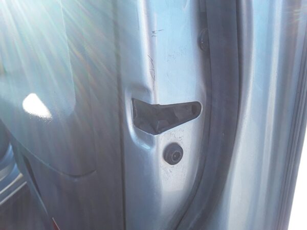 CERRADURA PUERTA DELANTERA DERECHA VOLKSWAGEN POLO