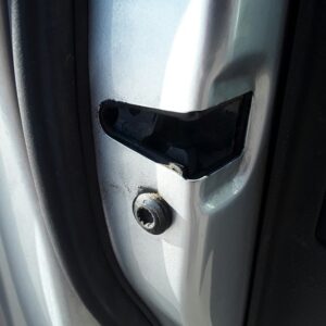CERRADURA PUERTA DELANTERA IZQUIERDA  VOLKSWAGEN POLO