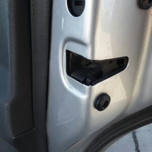 CERRADURA PUERTA TRASERA DERECHA  VOLKSWAGEN POLO