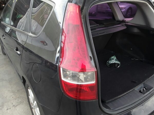 PILOTO TRASERO IZQUIERDO HYUNDAI I30 CW