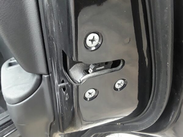 CERRADURA PUERTA TRASERA DERECHA  NISSAN QASHQAI