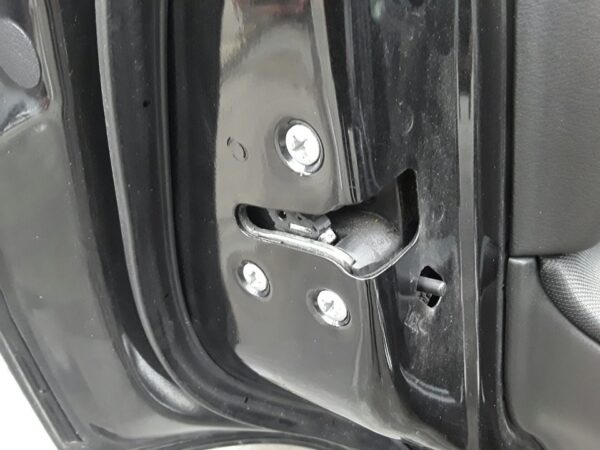 CERRADURA PUERTA TRASERA IZQUIERDA  NISSAN QASHQAI