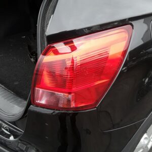 PILOTO TRASERO DERECHO NISSAN QASHQAI