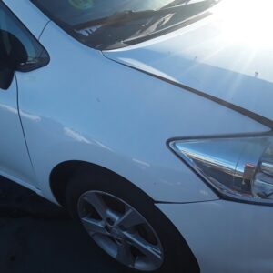 ALETA DELANTERA DERECHA TOYOTA AURIS