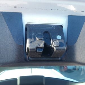 CERRADURA MALETERO / PORTON TOYOTA AURIS