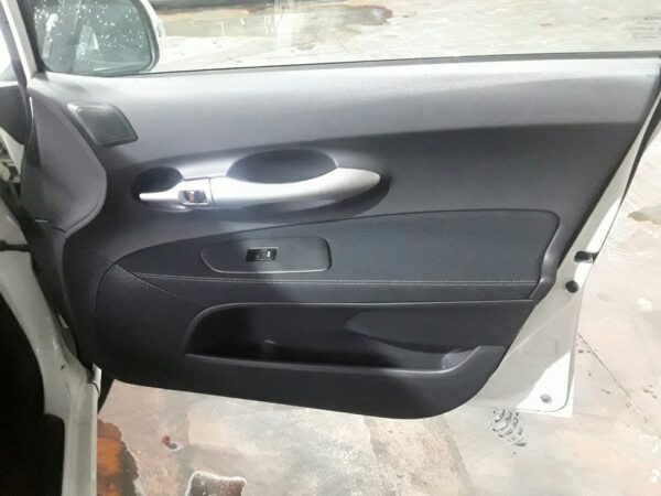 ELEVALUNAS DELANTERO DERECHO TOYOTA AURIS
