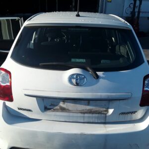 PORTON TRASERO TOYOTA AURIS