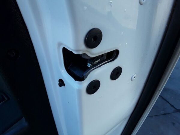 CERRADURA PUERTA TRASERA DERECHA  RENAULT MEGANE III BERLINA 5 P