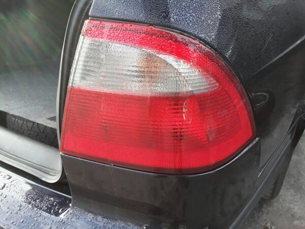 PILOTO TRASERO DERECHO SAAB 9-5 BERLINA