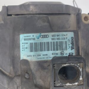 FARO DERECHO AUDI A4 AVANT