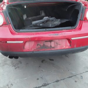 PARAGOLPES TRASERO VOLKSWAGEN PASSAT BERLINA