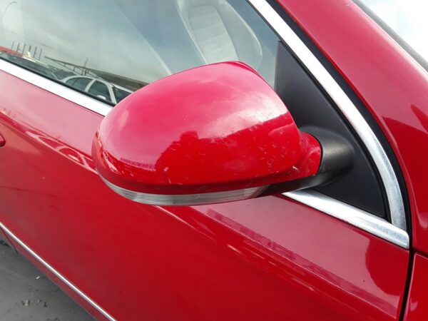 RETROVISOR DERECHO VOLKSWAGEN PASSAT BERLINA