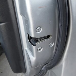 CERRADURA PUERTA DELANTERA DERECHA NISSAN QASHQAI