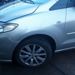 ALETA DELANTERA IZQUIERDA MAZDA 5 BERL.