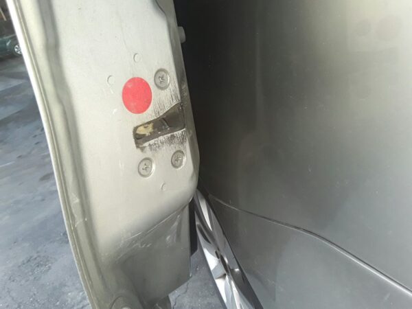 CERRADURA PUERTA TRASERA IZQUIERDA  MAZDA 5 BERL.