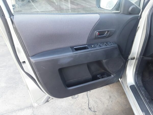 ELEVALUNAS DELANTERO IZQUIERDO MAZDA 5 BERL.