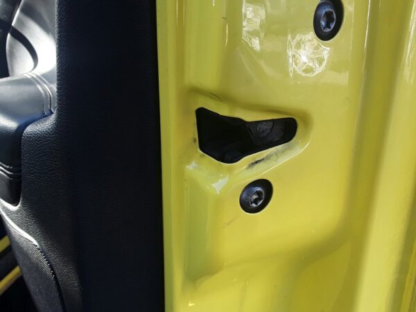 CERRADURA PUERTA DELANTERA DERECHA SKODA OCTAVIA BERLINA