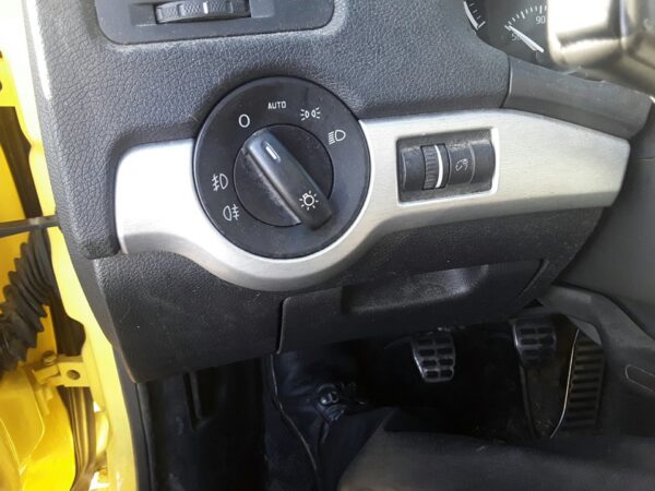 MANDO LUCES SKODA OCTAVIA BERLINA