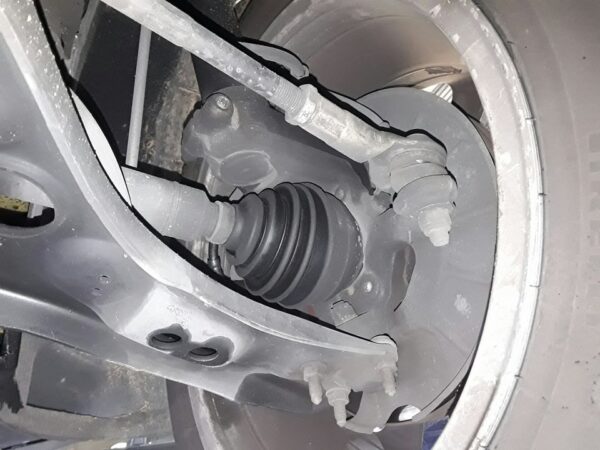 MANGUETA DELANTERA DERECHA SKODA OCTAVIA BERLINA
