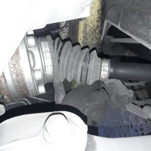 TRANSMISION DELANTERA IZQUIERDA SKODA OCTAVIA BERLINA