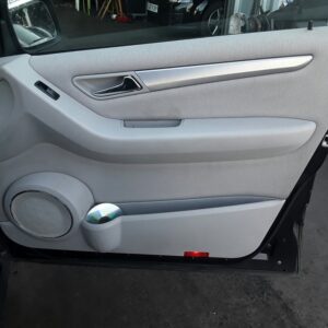 ELEVALUNAS DELANTERO DERECHO MERCEDES CLASE B