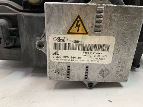 FARO DERECHO FORD MONDEO BERLINA
