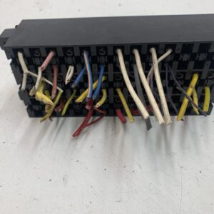 CAJA RELES / FUSIBLES RENAULT KANGOO