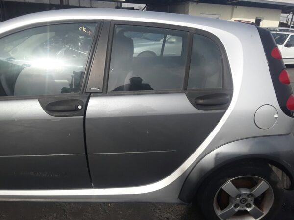 PUERTA TRASERA IZQUIERDA SMART FORFOUR