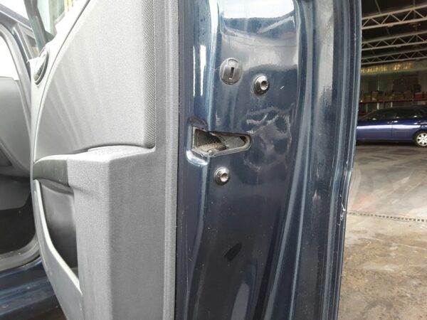 CERRADURA PUERTA DELANTERA DERECHA SEAT LEON