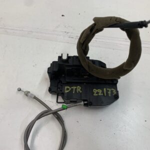 CERRADURA PUERTA TRASERA DERECHA  NISSAN QASHQAI