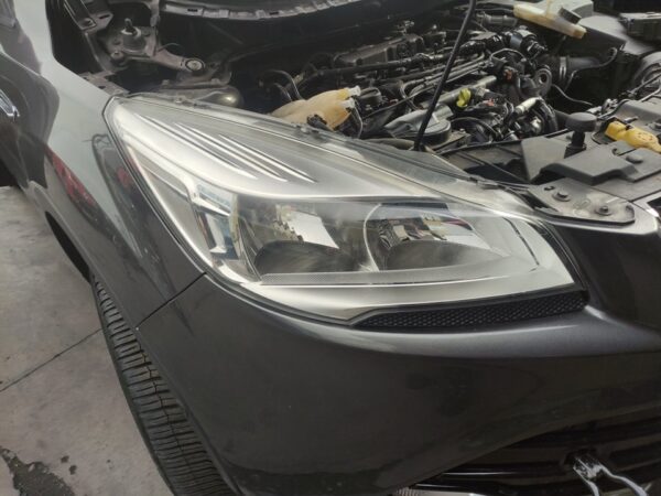 FARO DERECHO FORD KUGA