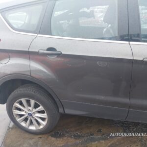 PUERTA TRASERA DERECHA FORD KUGA