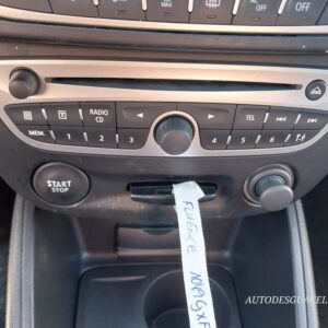 SISTEMA AUDIO / RADIO CD RENAULT FLUENCE