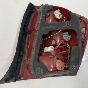 PILOTO TRASERO IZQUIERDO KIA CERATO